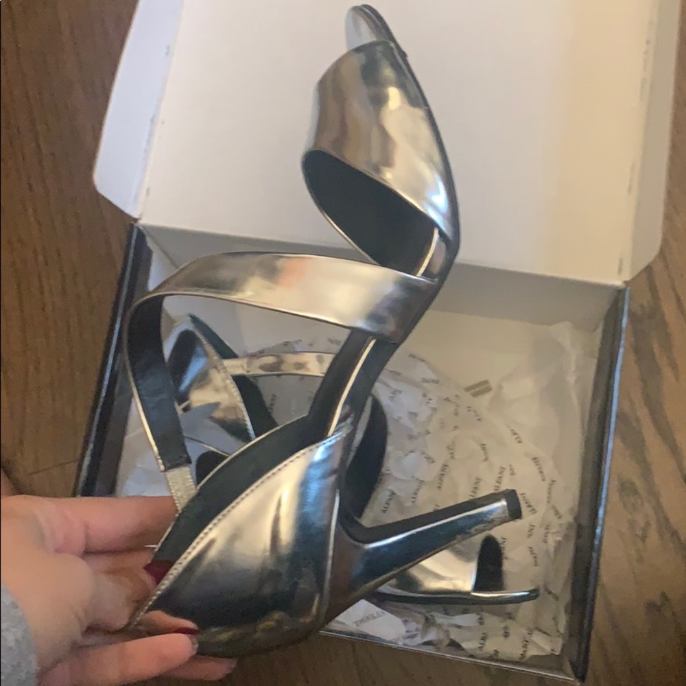 Silver Heels - image 1
